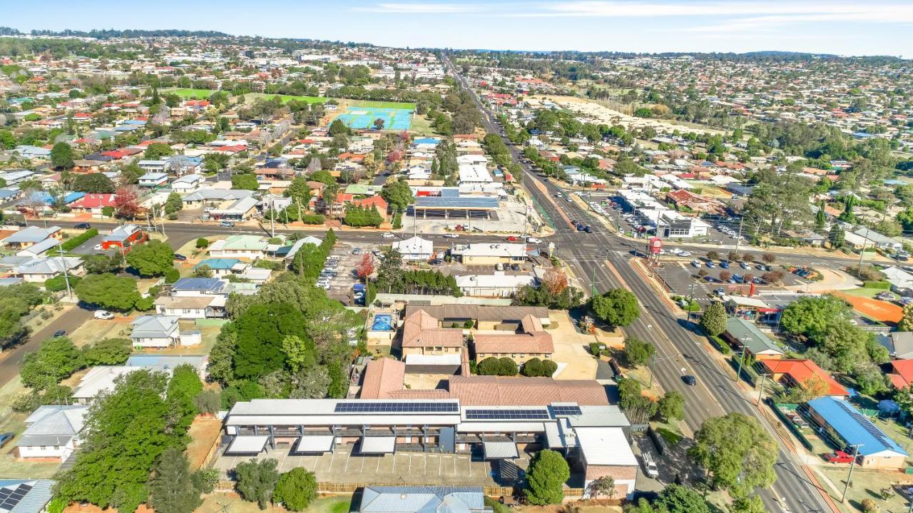 Avenue Motel Apartments Toowoomba Exterior photo